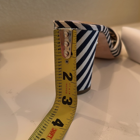 New Veronica Beard Navy and White Striped Fabric Heels with Bow Detail. … - Picture 10 of 11